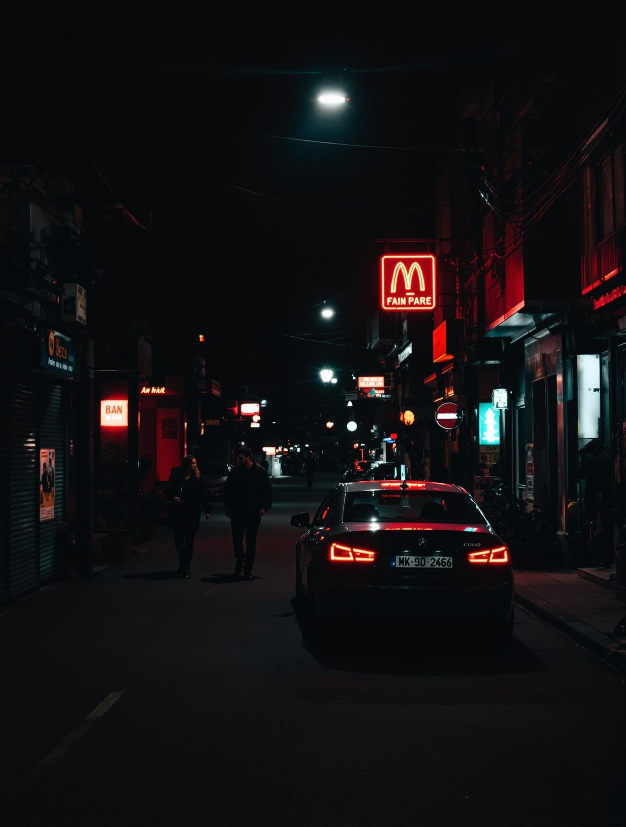 某男星深夜私会现场 - 吃瓜每日大赛